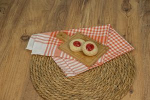 Çilek Dolgulu Kurabiye