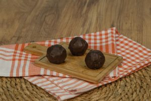 Bitter Çikolata Kaplı Çikolata Topları