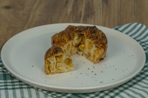 Patatesli Gül Böreği